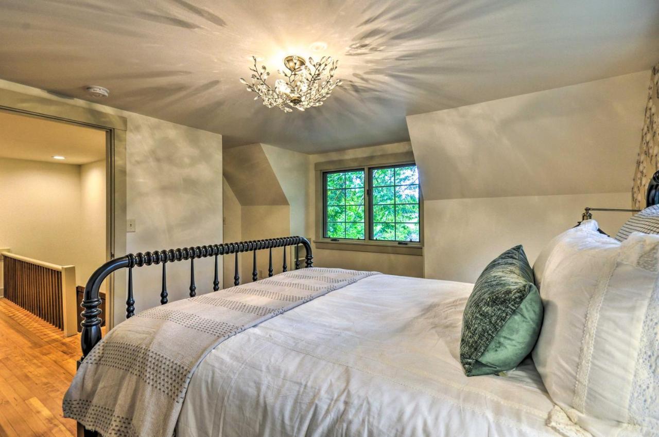 Peaceful And Elegant Cottage With Riverside View Oregon City Kültér fotó
